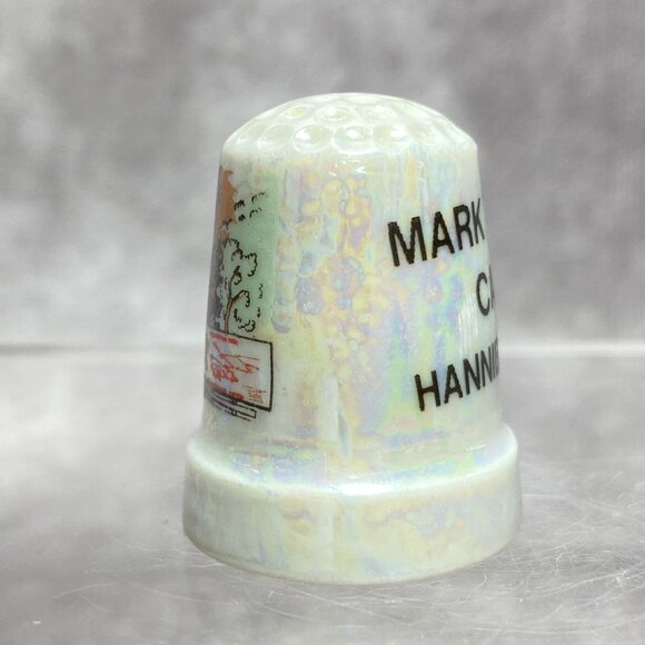 Mark Twain Cave Hannibal Mo Souvenir Porcelain Thimble Iridescent Finish - Picture 3 of 11